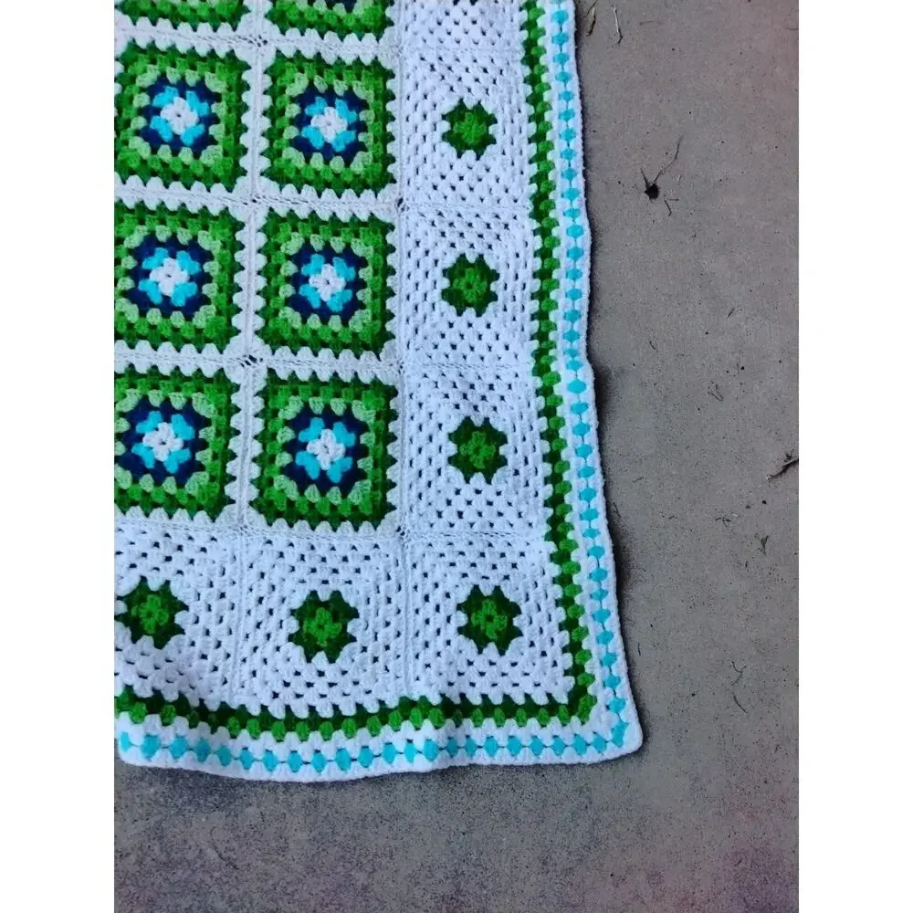 Handmade Crochet Granny Square Afghan Lap/sofa Blanket 60x45” Green Blue